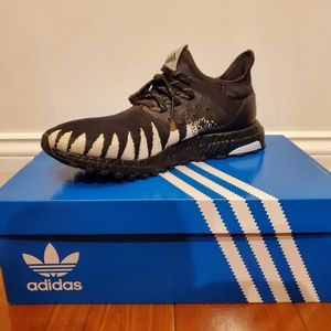 Adidas ultra boost neighborhood black never worn